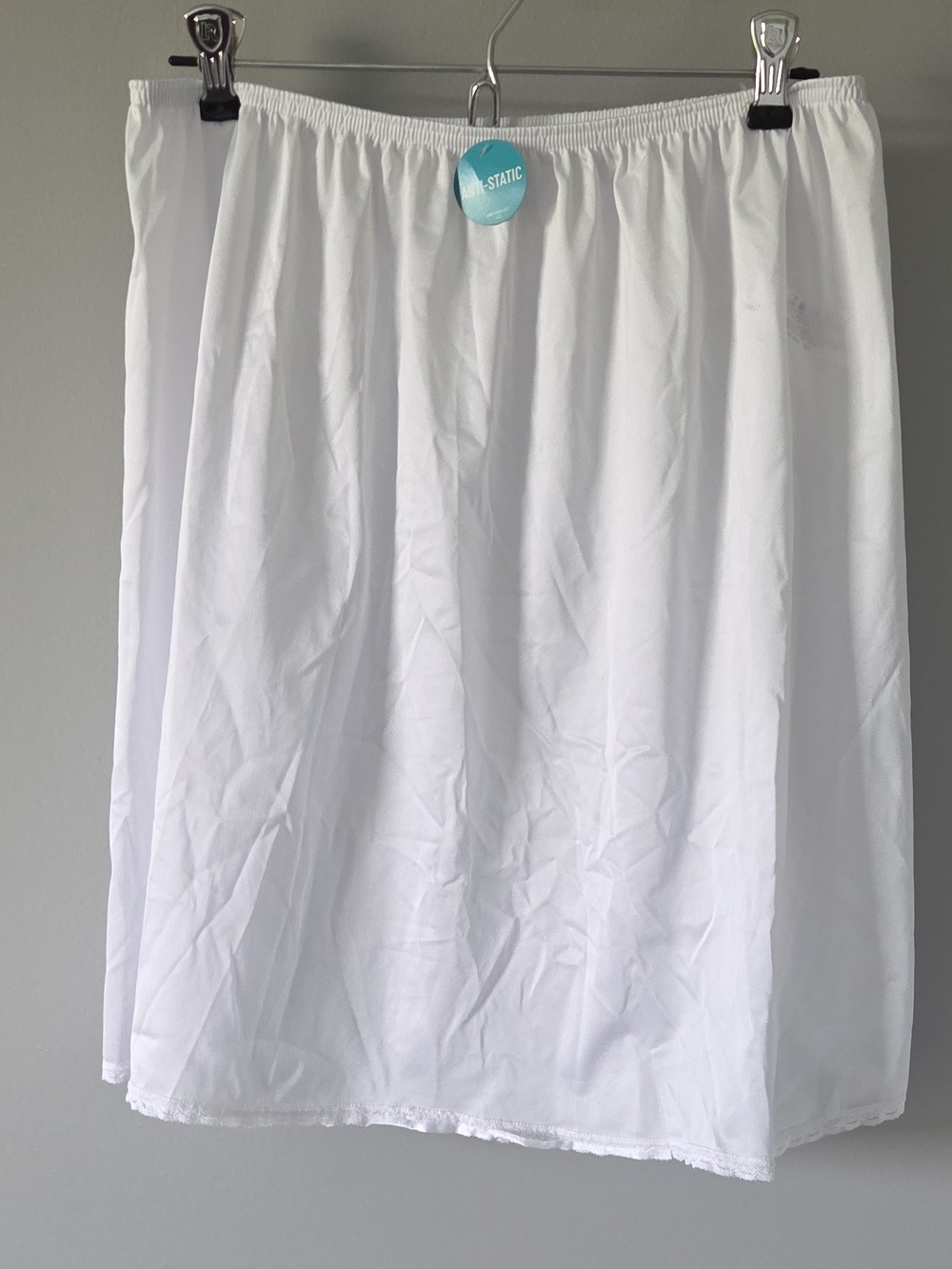Vanity Fair White Half Slip Lightweight Anti-Static Underskirt XL 19" Length